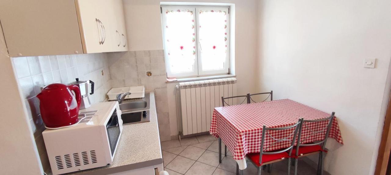 Apartmani Kevric Novi Vinodolski Exterior foto